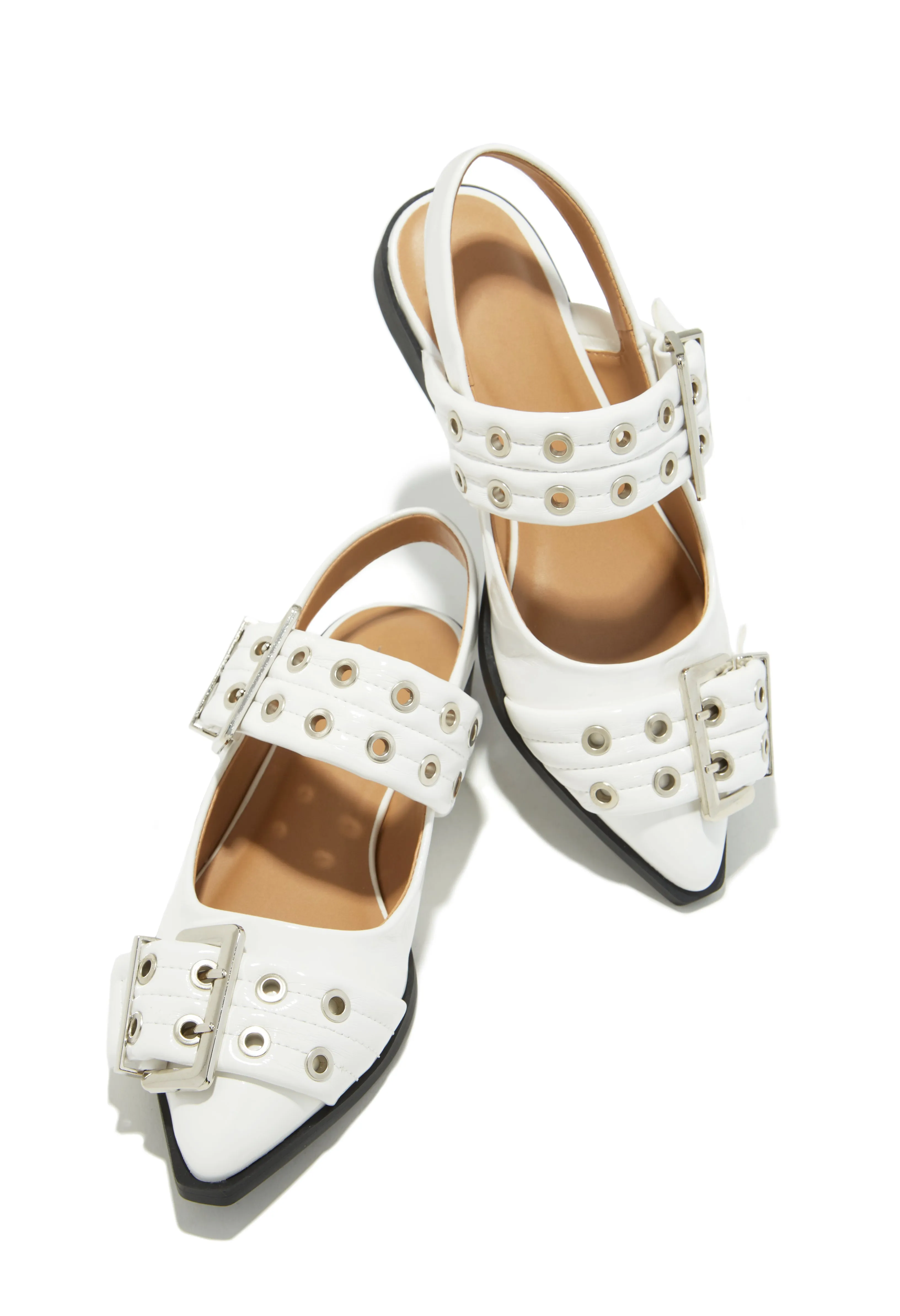 Alda Pointed Toe Flats - White