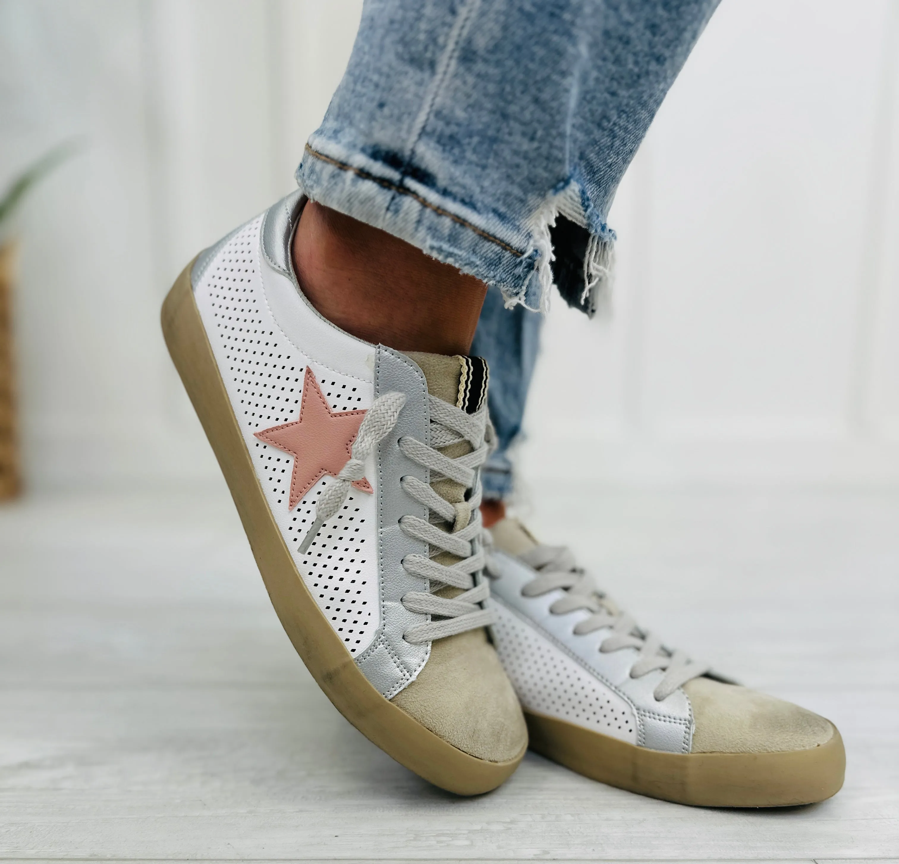 Counting The Stars Sneakers In White