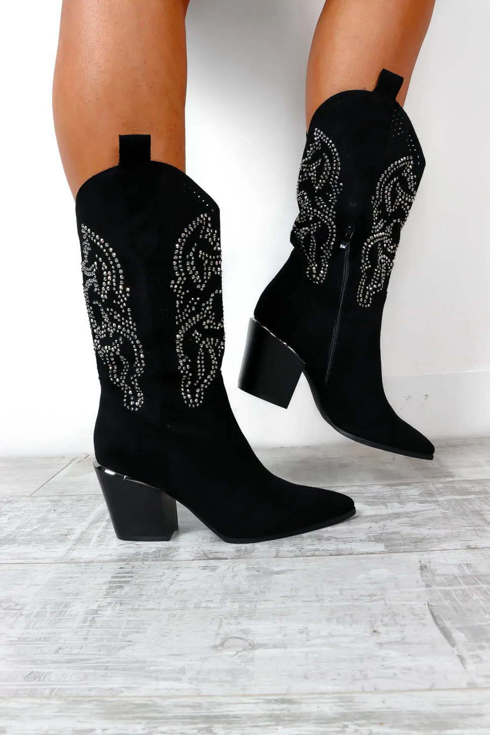 Dazzle Em Cowboy - Black Embellished Western Cowboy Boots