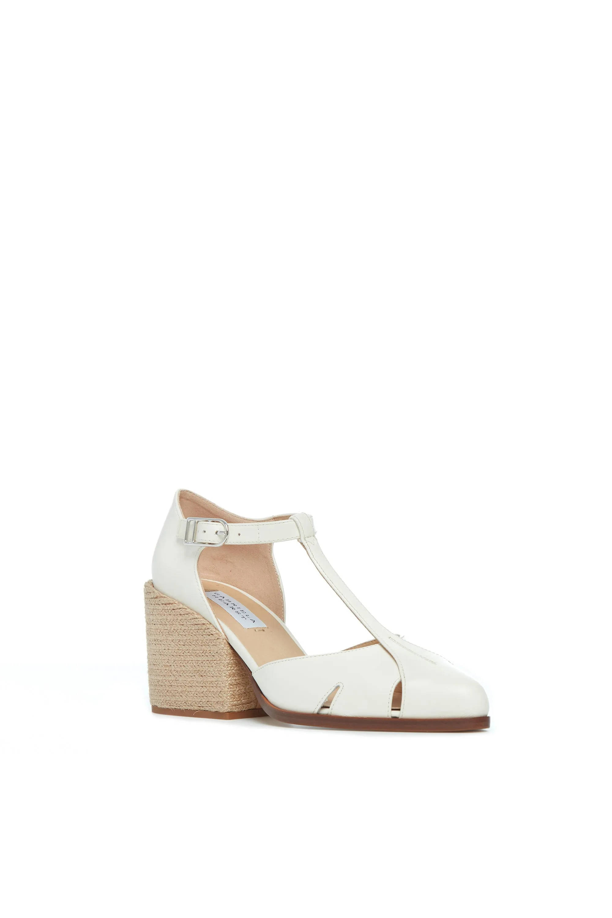 Ivy Block Heeled Pump in Cream Leather