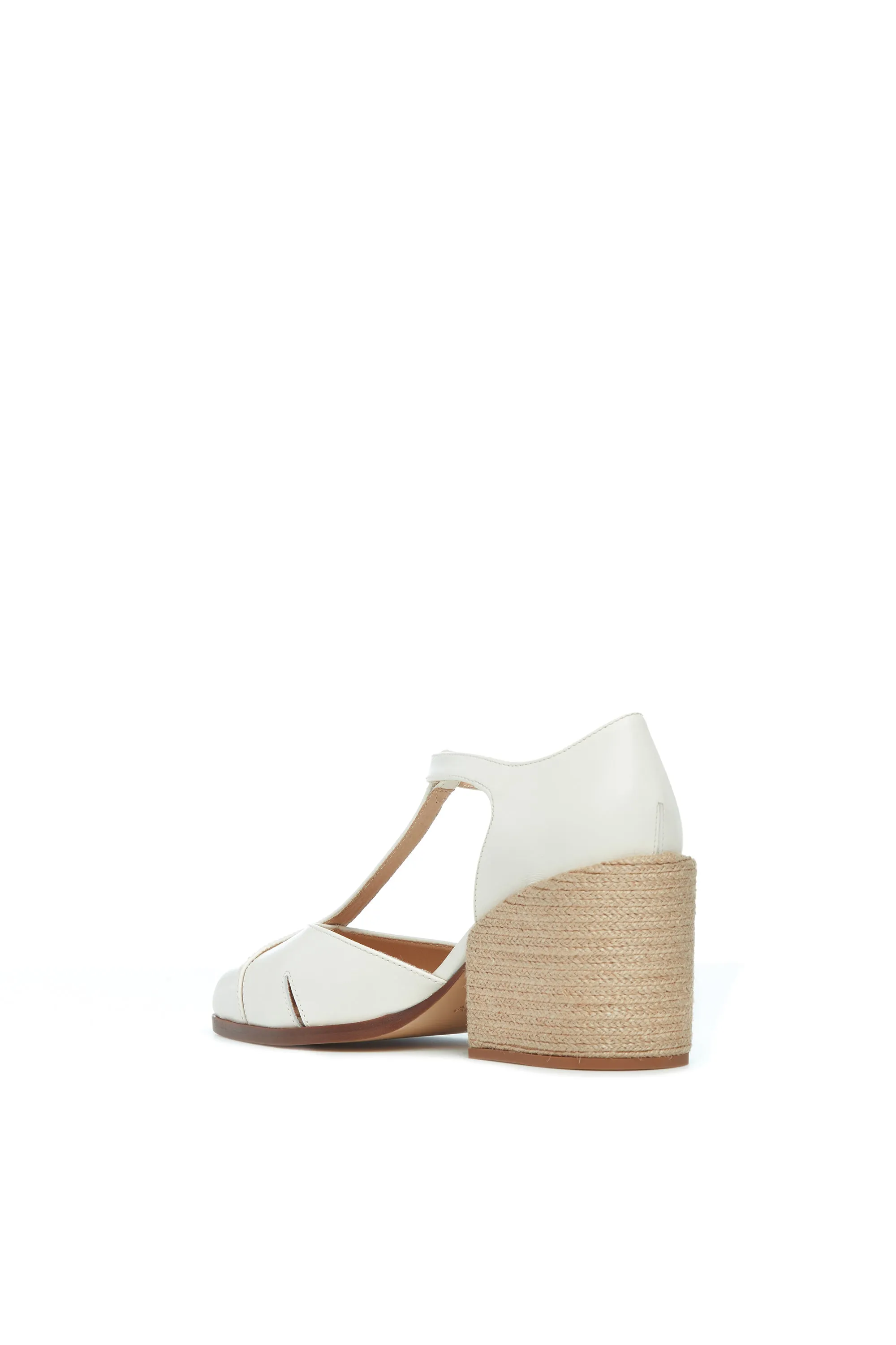 Ivy Block Heeled Pump in Cream Leather