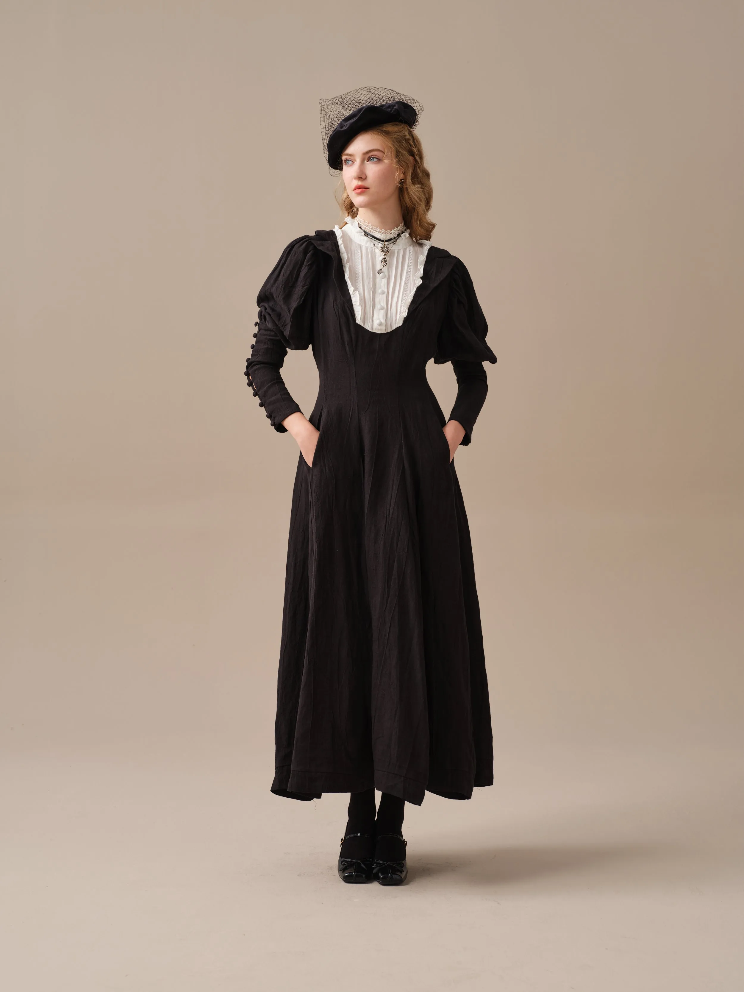 Luna 19 | 100% linen pintucked black dress