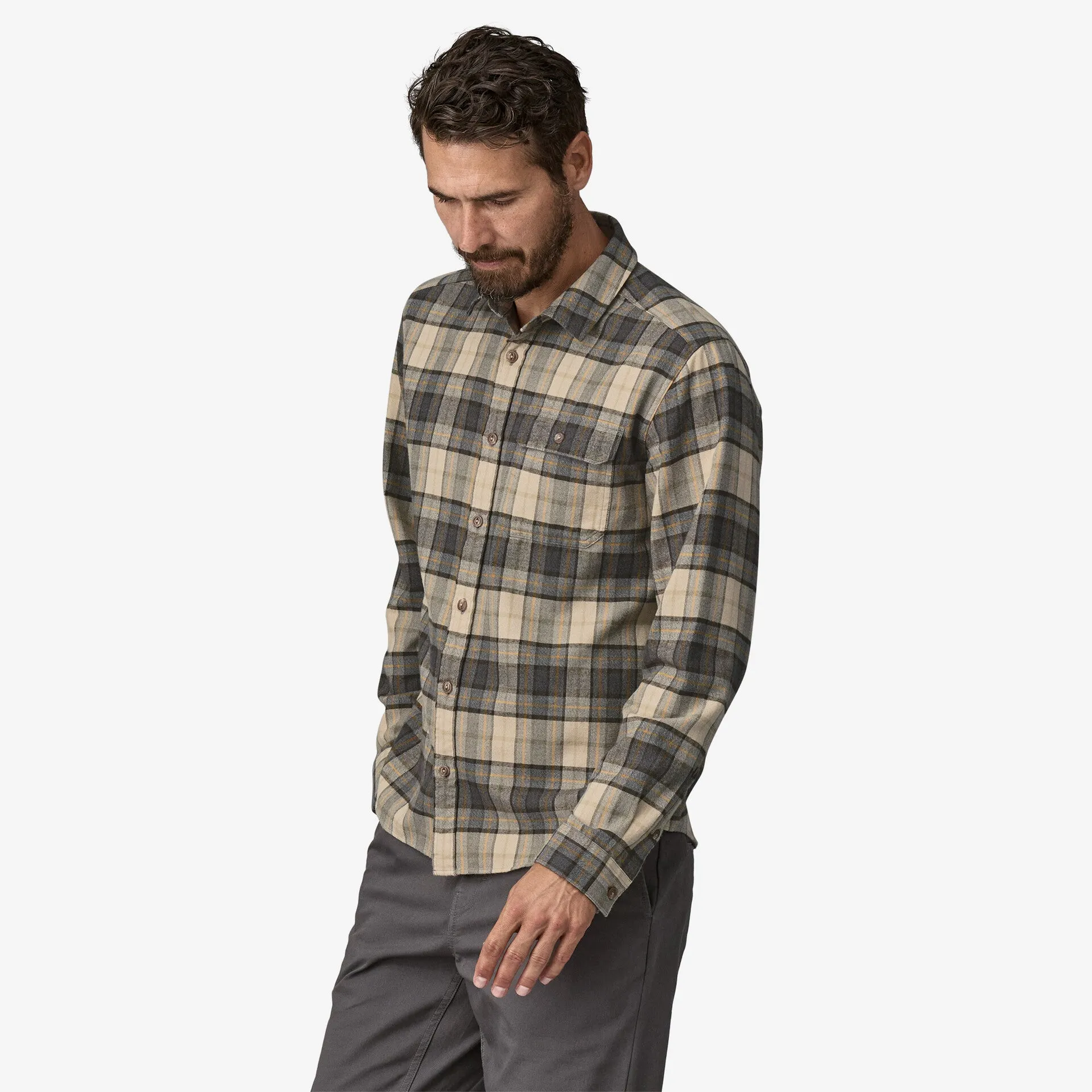 Patagonia Men's Long-Sleeved Lightweight Fjord Flannel Shirt