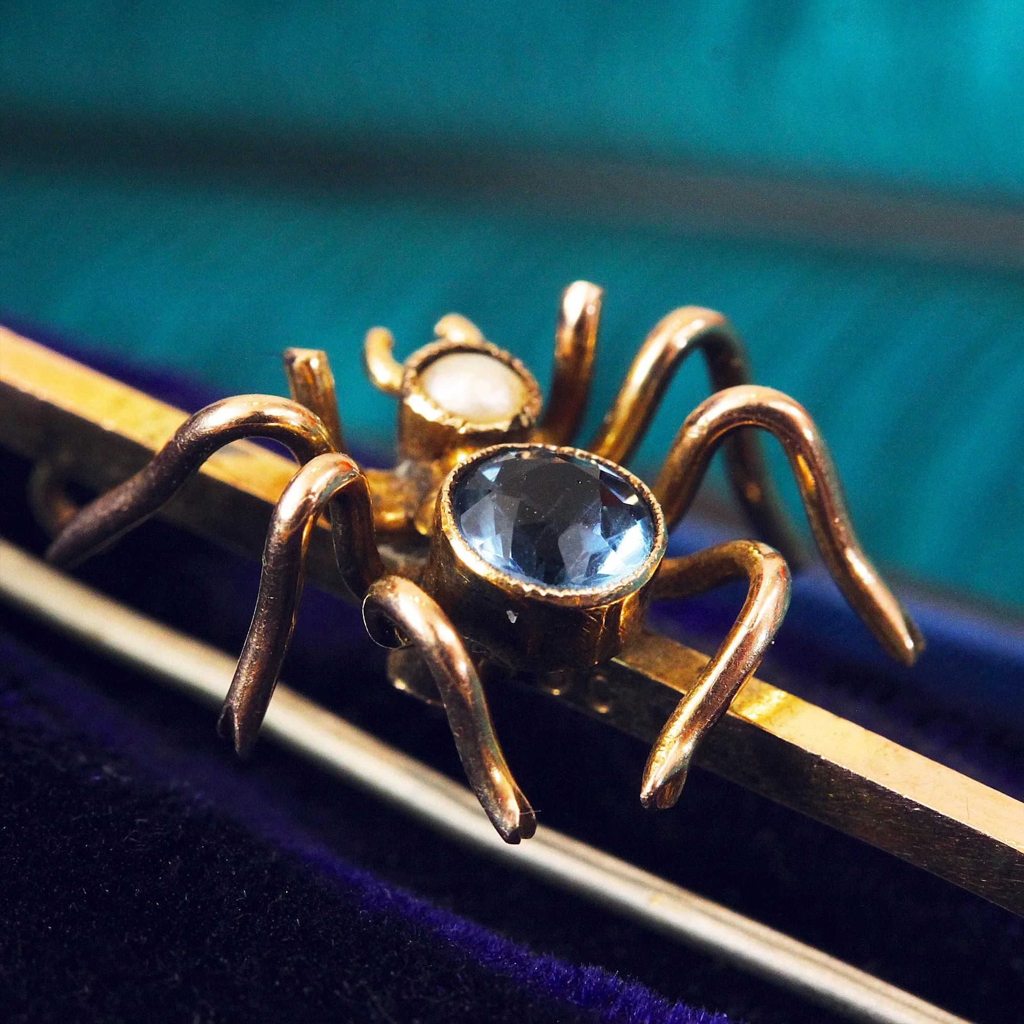 Quirky Edwardian Spider Bar Brooch